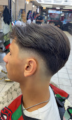 Blowout taper fade with defined edge